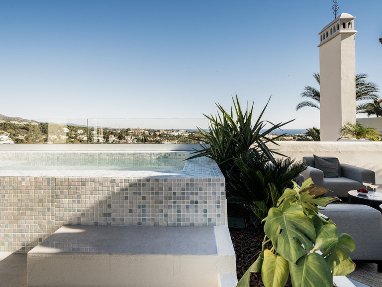 LUXUEUX DUPLEX PENTHOUSE AVEC VUE MER À VENDRE À NUEVA ANDALUCÍA, MARBELLA 23