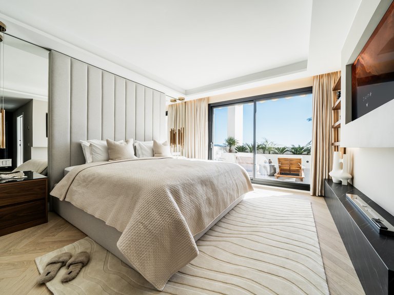 LUXUEUX DUPLEX PENTHOUSE AVEC VUE MER À VENDRE À NUEVA ANDALUCÍA, MARBELLA 6