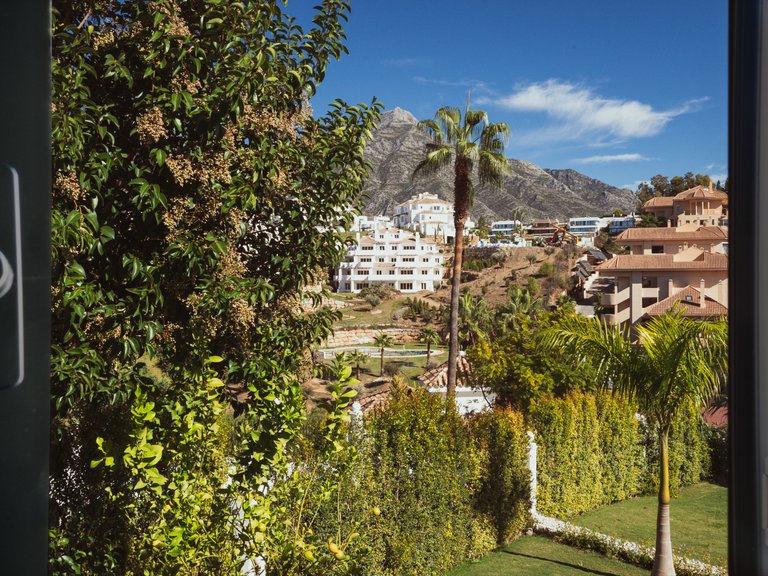 Villa for Sale in Nueva Andalucia Malaga 37
