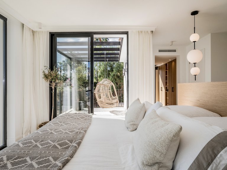 Villa for Sale in Nueva Andalucia Malaga 29