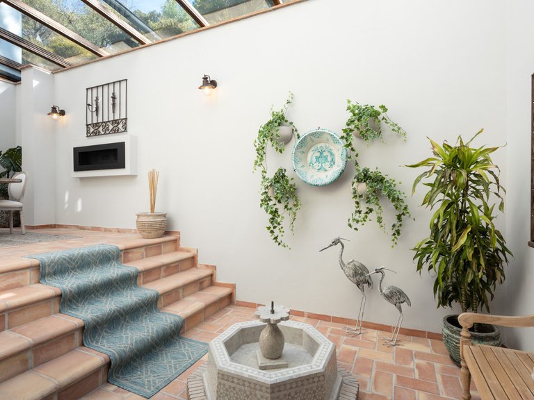 BEZAUBERNDE FAMILIENVILLA ZUM VERKAUF IN EL MADRONAL, BENAHAVIS 10