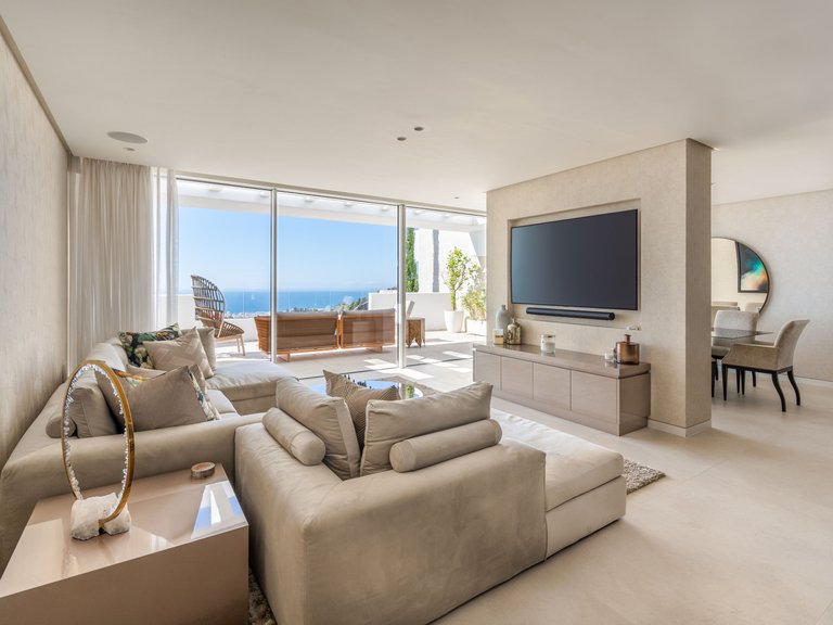 Penthouse for Sale in Ojen Malaga 1