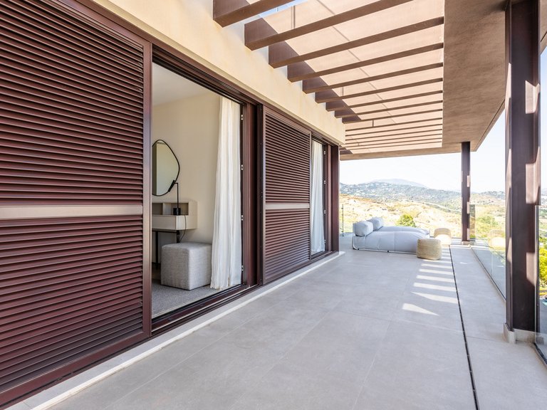 Villa for Sale in Benahavis Malaga 18