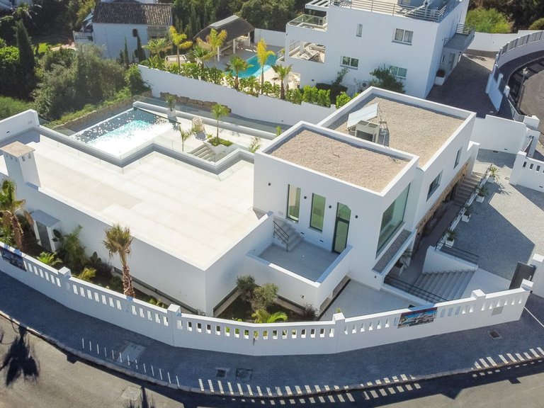 Villa for Sale in Marbella Este Malaga 4