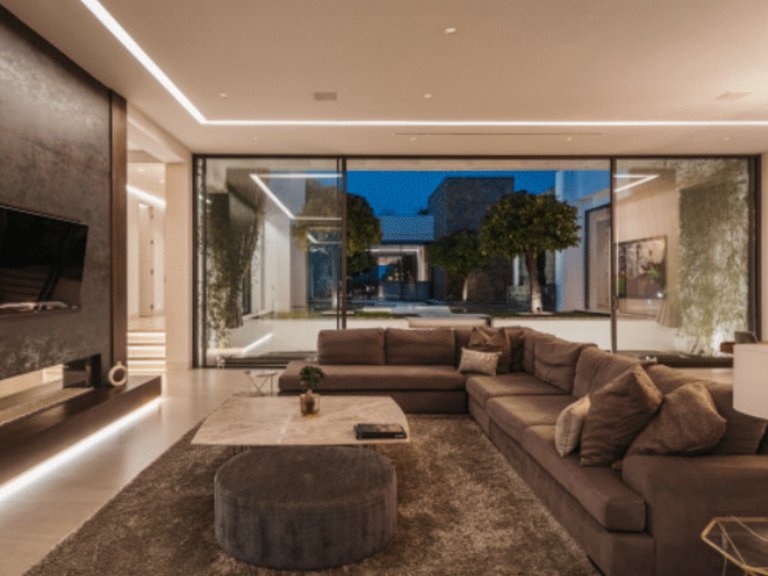 Villa for Sale in Benahavis Malaga 15