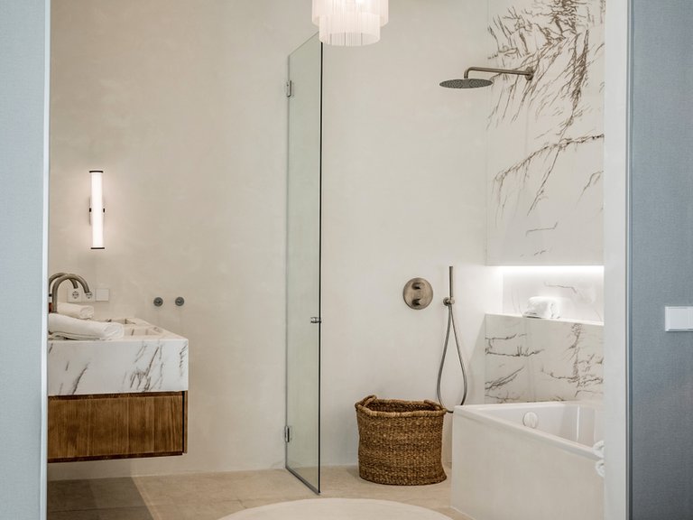 ELEGANTES DUPLEX-PENTHOUSE ZUM VERKAUF AN GOLDEN MILE 11