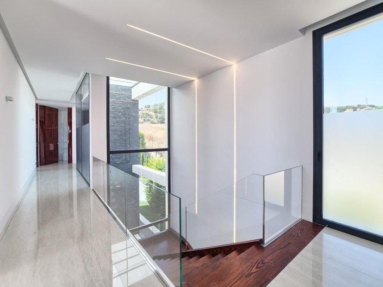 Villa for Sale in Nueva Andalucia Malaga 16