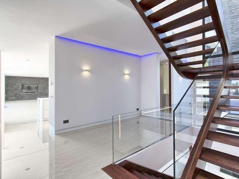 Villa for Sale in Nueva Andalucia Malaga 5