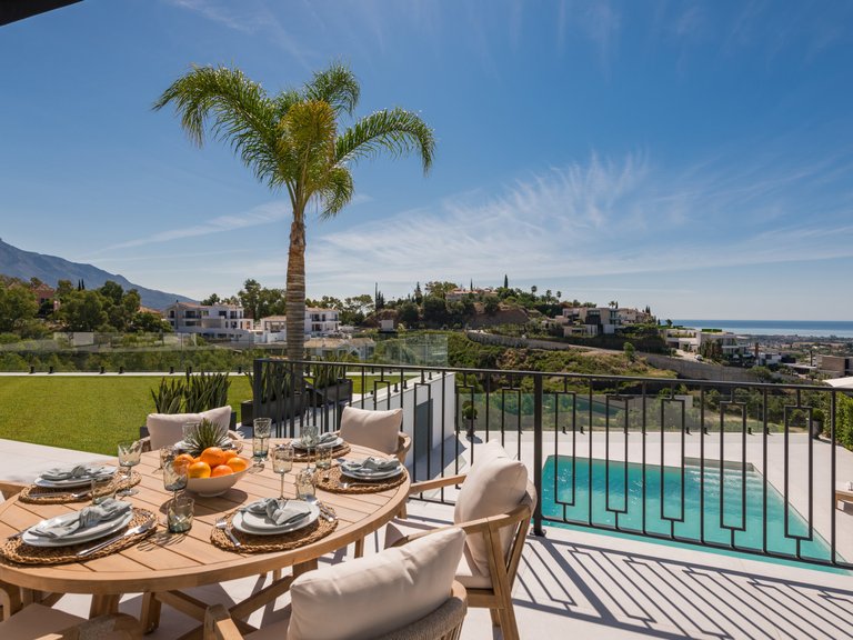 Villa for Sale in Benahavis Malaga 2
