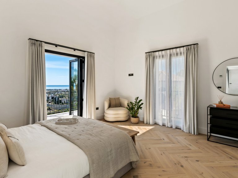 Villa for Sale in Benahavis Malaga 15