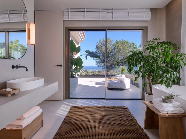 Villa for Sale in Benahavis Malaga 16