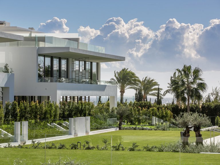 Villa for Sale in Marbella Golden Mile Malaga 8