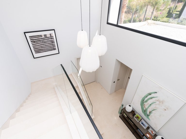 HERRLICHE MODERNE VILLA ZUM VERKAUF IN NUEVA ANDALUCÍA, MARBELLA 15