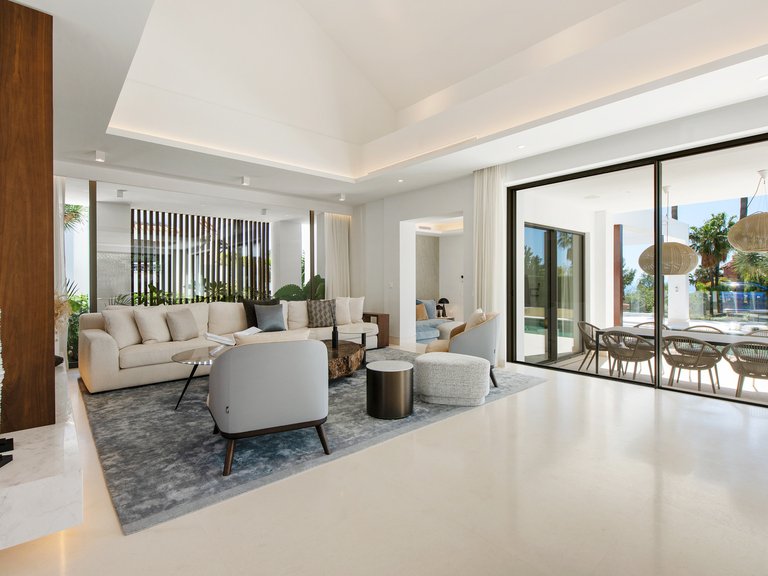 VILLA CONTEMPORÁNEA EN VENTA EN SIERRA BLANCA, MARBELLA 10