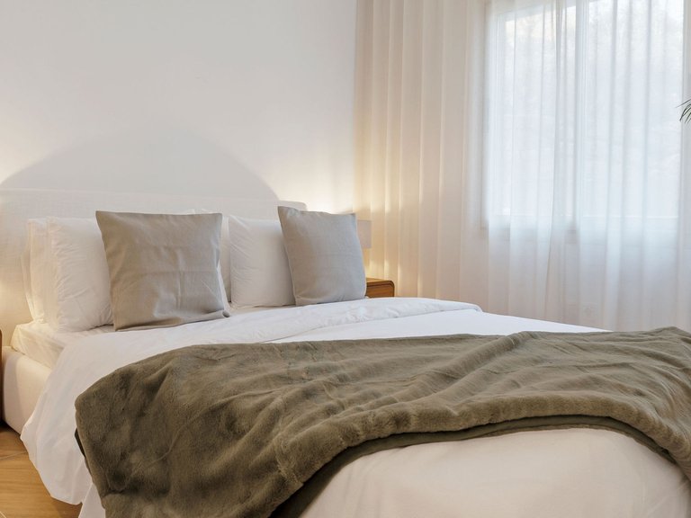 ELEGANT GROUND FLOOR APARTMENT FOR SALE IN NUEVA ANDALUCIA 22