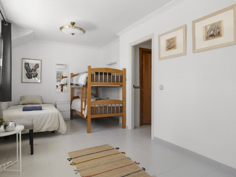 ZAUBERHAFTE TRADITIONELLE VILLA ZUM VERKAUF IN NUEVA ANDALUCIA 24