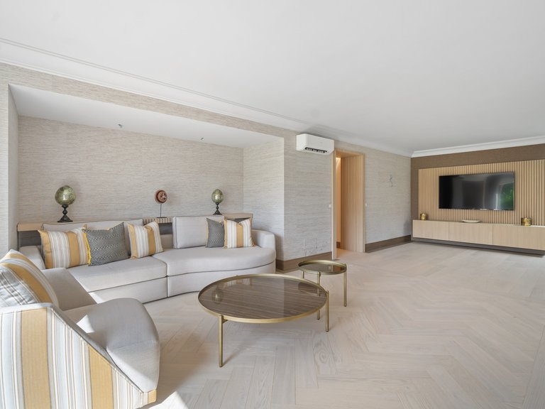 MEDITERANEAN-STYLE GRAND ESTATE FOR SALE IN BENAHAVIS 32