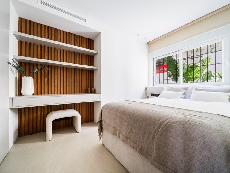 APARTMENT WITH BREATHTAKING TERRACE AND OCEAN VIEWS FOR SALE IN MARBELLA 7