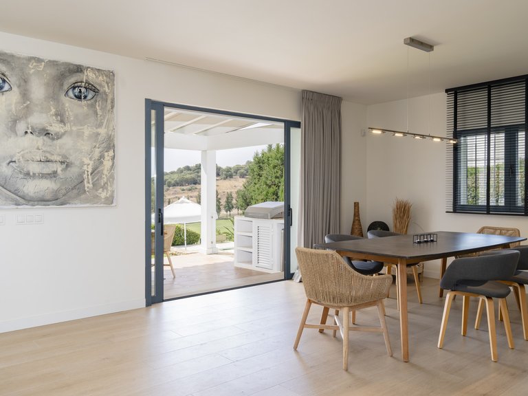 EXQUISITE VILLA OF ANDALUSIAN ARCHITECTURE FOR SALE IN EL PARAISO ALTO, BENAHAVIS 10