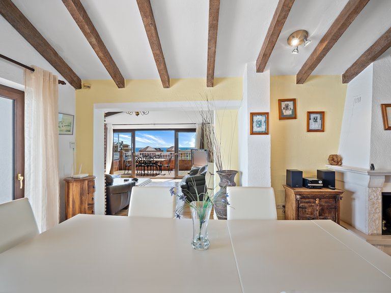 ANDALUSIAN VILLA FOR SALE IN CENTRAL FUENGIROLA 8
