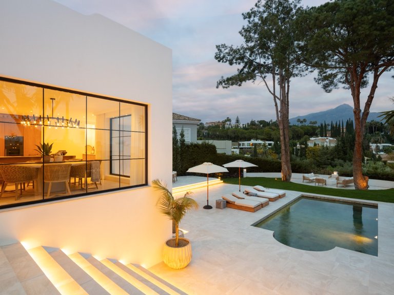 ESPLENDIDA VILLA EN VENTA EN EL VALLE DEL GOLF DE NUEVA ANDALUCÍA, MARBELLA 6