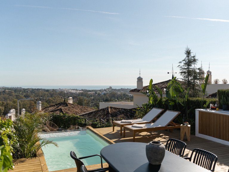 PRÄCHTIGE EGBWOHNUNG ZU VERKAUFEN IN NUEVA ANDALUCIA MARBELLA 12