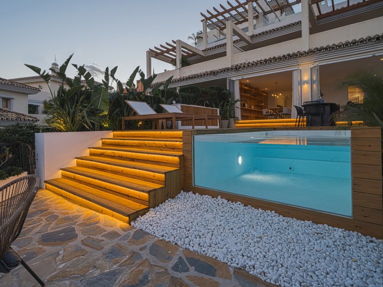 PRÄCHTIGE EGBWOHNUNG ZU VERKAUFEN IN NUEVA ANDALUCIA MARBELLA 7