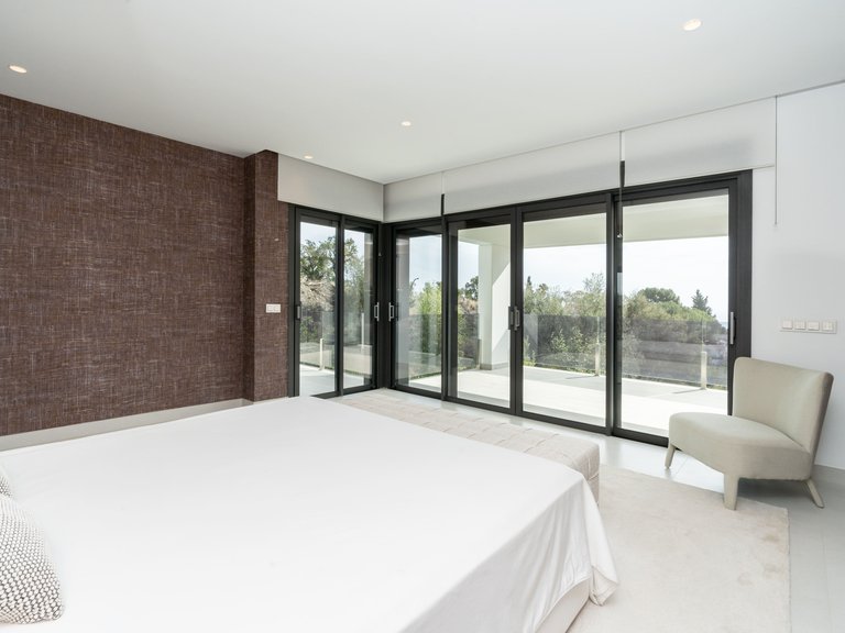 VILLA LUMINEUSE ET CONTEMPORAINE À VENDRE À BENALMÁDENA 23