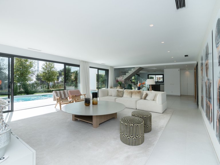 VILLA LUMINEUSE ET CONTEMPORAINE À VENDRE À BENALMÁDENA 12