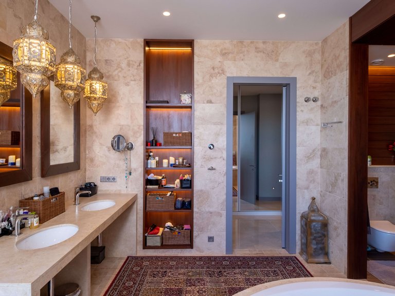 EINZIGARTIGE VILLA ZUM VERKAUF AUF DEN HÜGELN VON ALCUZCUZ, BENAHAVIS 16