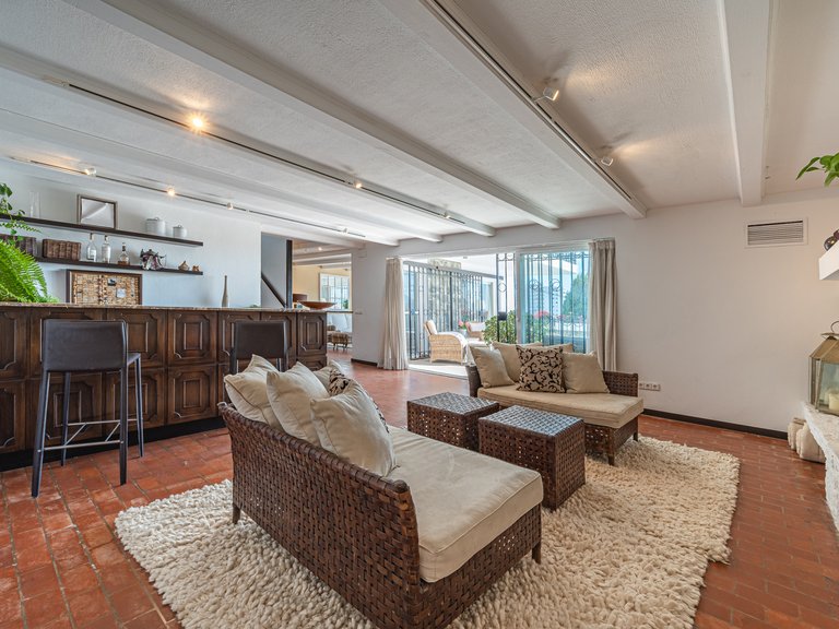 TYPICAL ANDALUSIAN VILLA FOR SALE IN NUEVA ANDALUCIA 30