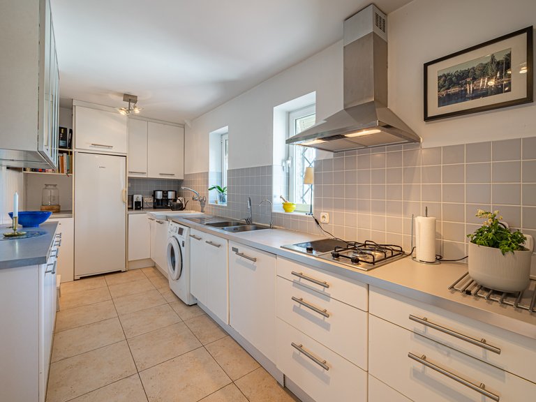 TYPICAL ANDALUSIAN VILLA FOR SALE IN NUEVA ANDALUCIA 11