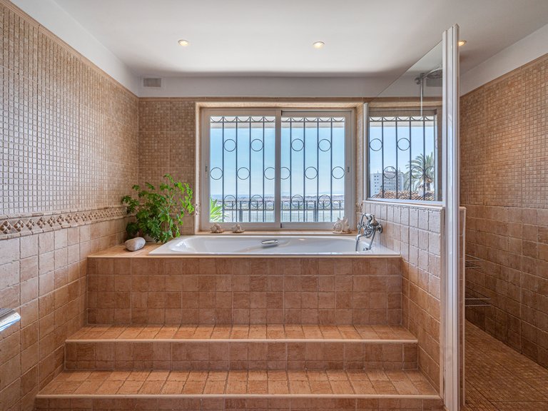 TYPICAL ANDALUSIAN VILLA FOR SALE IN NUEVA ANDALUCIA 23