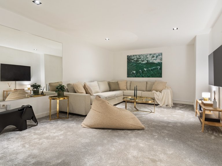 ZEITGENÖSSISCHE VILLA ZUM VERKAUF IN NUEVA ANDALUCÍA, MARBELLA 30