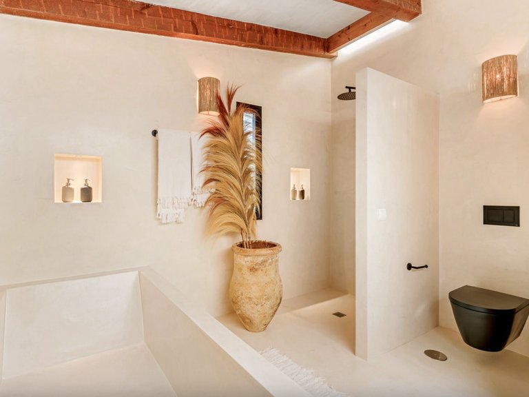 VILLA DE STYLE PROVENÇAL AVEC VUES SPECTACULAIRE À VENDRE SUR LES COLLINES D'ESTEPONA 32