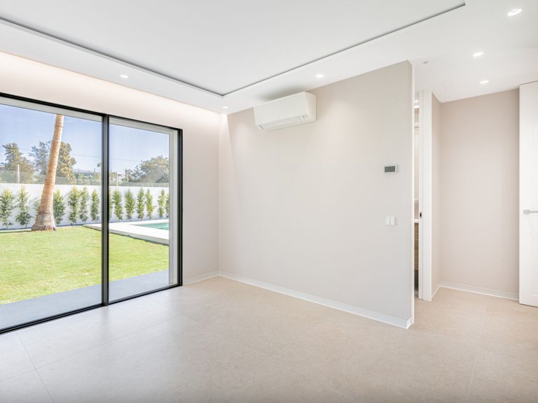 VILLA MINIMALISTE EN PREMIÈRE LIGNE DE GOLF À VENDRE À GUADALMINA ALTA 22