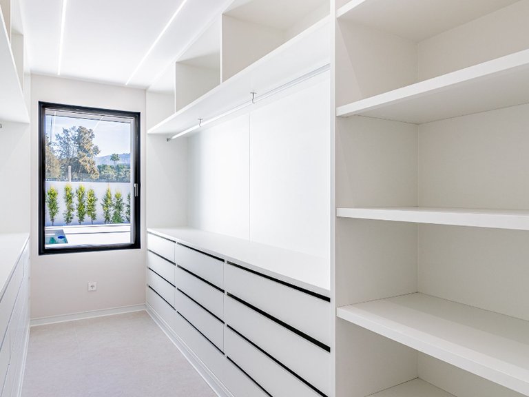 VILLA MINIMALISTE EN PREMIÈRE LIGNE DE GOLF À VENDRE À GUADALMINA ALTA 19