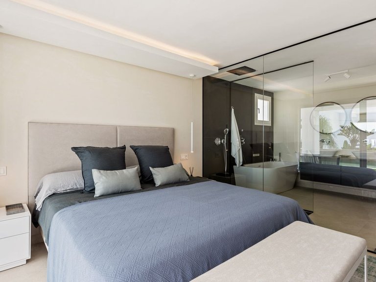 Villa for Sale in Estepona Malaga 16