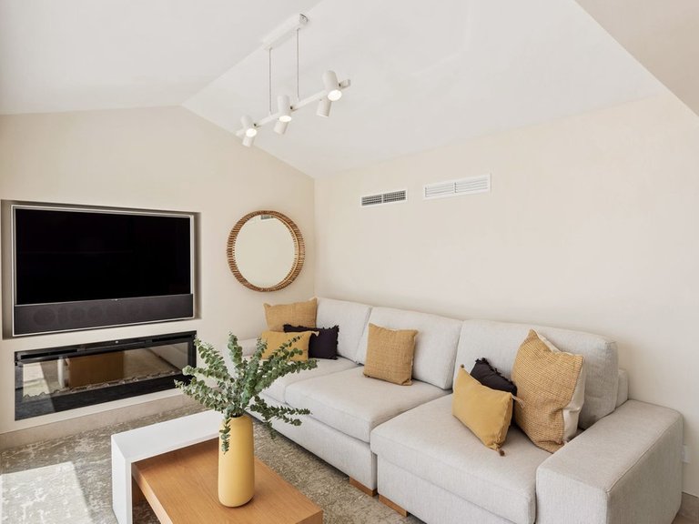 Villa for Sale in Estepona Malaga 5