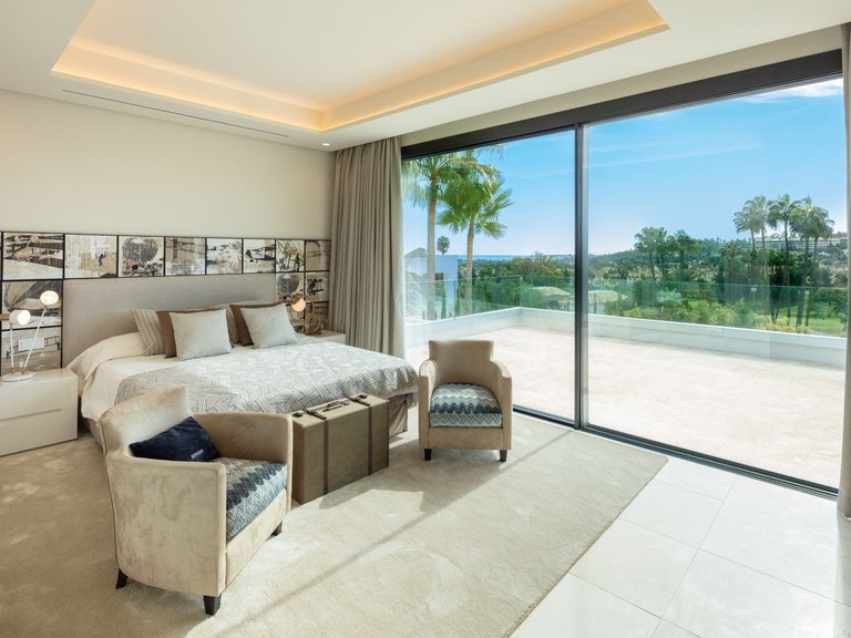 Villa for Sale in Nueva Andalucia Malaga 21