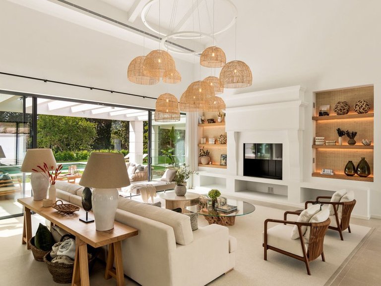 Villa for Sale in Estepona Malaga 19