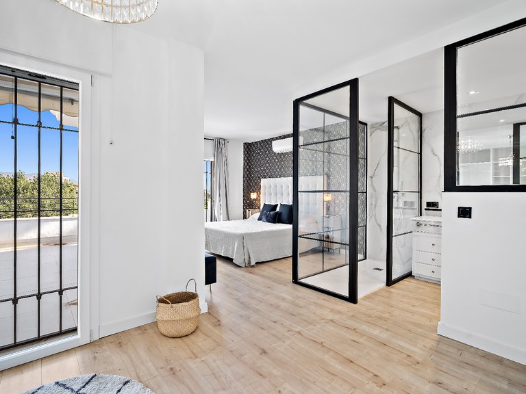 Villa for Sale in Marbella Este Malaga 9