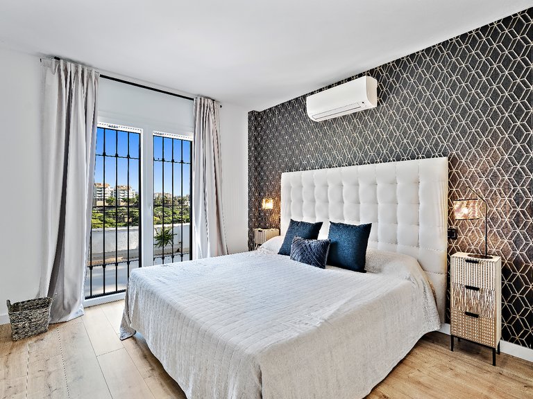 Villa for Sale in Marbella Este Malaga 10