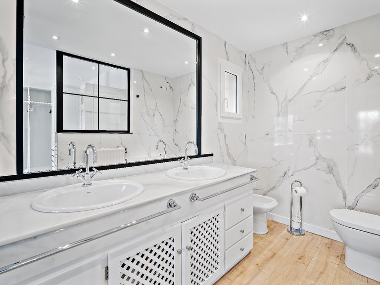 Villa for Sale in Marbella Este Malaga 12