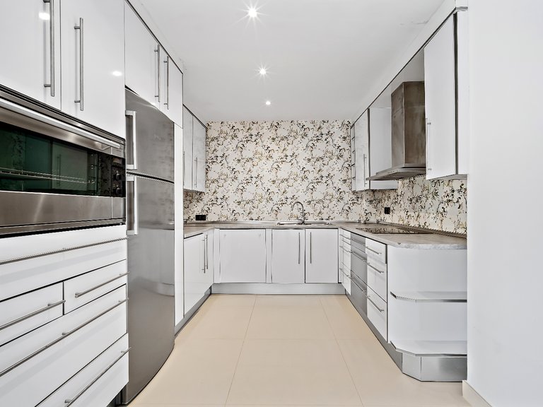 Villa for Sale in Marbella Este Malaga 8