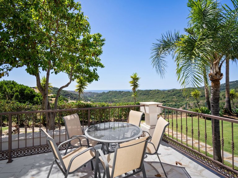 Villa for Sale in Benahavis Malaga 11