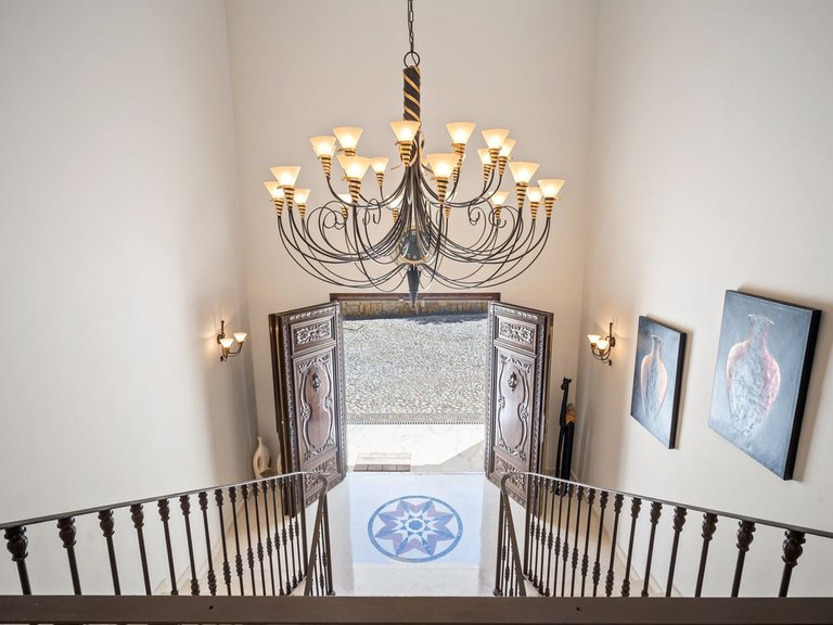 Villa for Sale in Benahavis Malaga 4