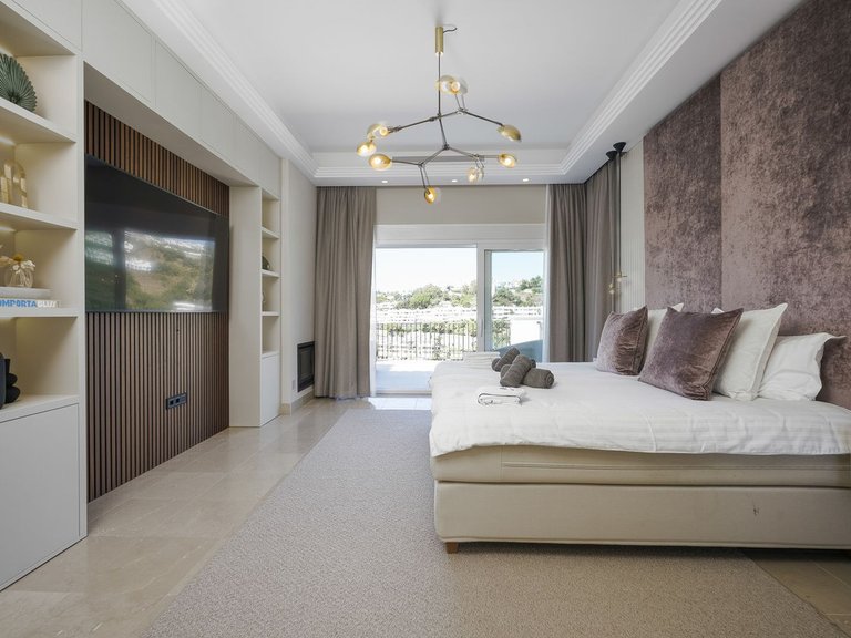 Villa for Sale in Benahavis Malaga 24