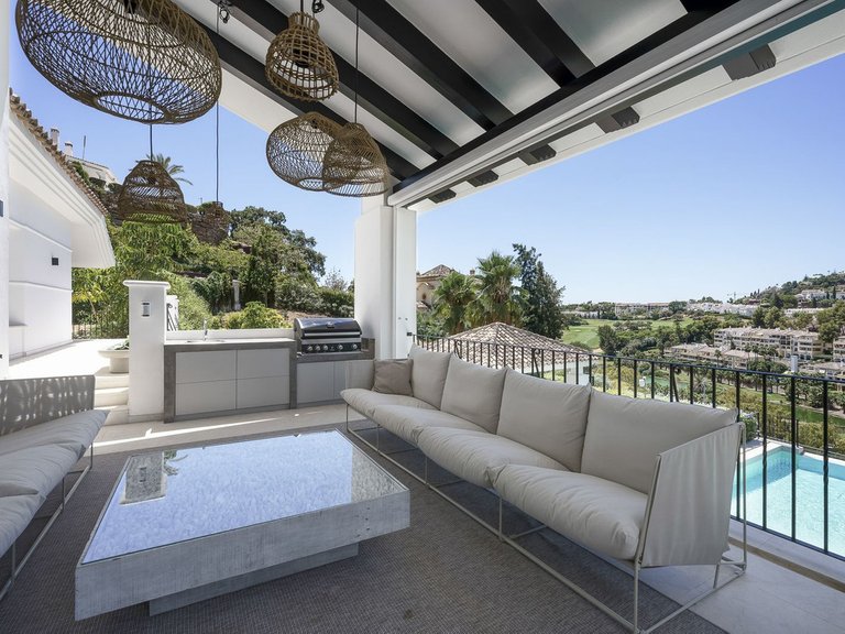 Villa for Sale in Benahavis Malaga 4