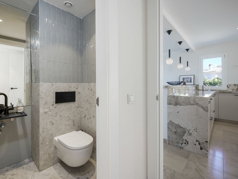 Villa for Sale in Benahavis Malaga 16